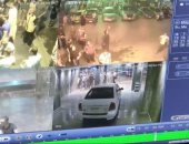 فيديو.. شابان يتحرشان بفتاة ويتعديان عليها بالضرب والسباب فى وسط البلد