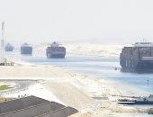 الفريق مهاب مميش : عبور 53 سفينة بحمولة 3.9 مليون طن