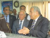 وزير التموين ومحافظ بورسعيد يفتتحان المركز التموينى النموذجى بالمحافظة