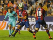 فيديو.. برشلونة يفقد سلسلة اللاهزيمة بخماسية أمام ليفانتى بالدوري الإسباني 