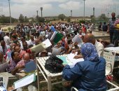 توافد المرشحين للانتخابات العمالية باستاد القاهرة لتقديم الأوراق