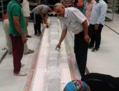 صور.. المتحف الكبير يستقبل 180 قطعة أثرية من آثار الهرم ومتحف التحرير