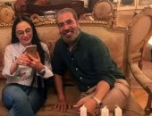 صور.. شاهد أحدث ظهور للفنانة شريهان بصحبة المؤلف مدحت العدل