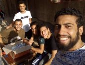 حكاية قبطى فى رمضان.. مينا بيعلق الزينة وبيصوم الشهر كله وبيعمل خير كمان