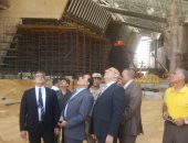 صور.. وزير الآثار يتفقد المتحف الكبير لمتابعة سير العمل بالموقع