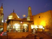صور.. روحانيات رمضان بالأقصر.. الصلاة والاستمتاع بمسجد أبو الحجاج الأقصرى
