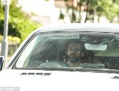 محمد صلاح يستعد للسفر إلى كييف مع نجوم ليفربول استعدادا لنهائى أوروبا.. صور