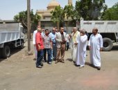 الأجهزة التنفيذية بالإسماعيلية تشن حملة للنظافة بمنطقة مسجد الصالحين