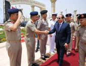 صور.. الرئيس السيسى يصل مسجد المشير طنطاوى لأداء صلاة الجمعة