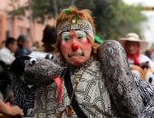 صور.. احتفالات مبهجة فى شوارع البيرو بـ"يوم المهرج"