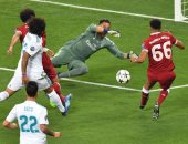 نافاس ينقذ ريال مدريد من أخطر فرص ليفربول بنهائى الأبطال.. فيديو