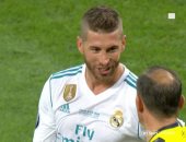 جماهير ليفربول تتهم الحكم بالتواطؤ مع راموس فى إصابة صلاح