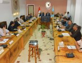 محافظ سوهاج يشهد اجتماع مجلس الجامعة ويوافق على عودة مركز تعليم الكبار
