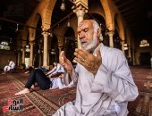 صورة اليوم.. من لى ألوذ به إلاك يا سندى