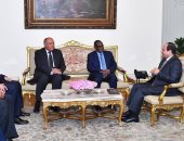 السيسى يؤكد قناعة مصر الراسخة بمحورية واستراتيجية العلاقات مع السودان