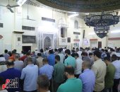 قناة الحياة تنقل صلاة التراويح من مسجد الحسين