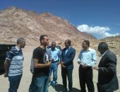 صور.. لجنة أثرية تتفقد مشروع تطوير الخدمات بـ سانت كاترين