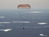  ثلاثة رواد فضاء يعودون إلى الأرض اليوم من محطة الفضاء الدولية