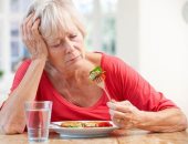 لهذه الأسباب.. فقدان الوزن قد يضر عظام كبار السن