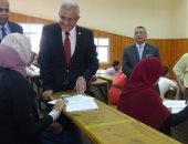 رئيس جامعة المنيا يتفقد اللجان فى الأسبوع الثالث من امتحانات الفصل الدراسى الثانى