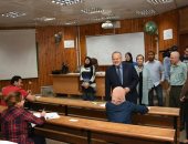 رئيس جامعة القاهرة يتفقد امتحانات الدراسات العليا.. صور 