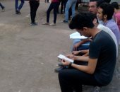 صور.. توافد الطلاب على لجان الثانوية العامة بكفر الشيخ