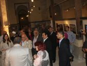 صور.. التنمية الثقافية والتنسيق الحضارى يفتتحان معرض "مآذن وأجراس" بالأمير طاز