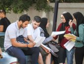 لجنة ثلاثية لمتابعة امتحانات الثانوية بلجان مدرسة عبدالحميد رضوان بسوهاج
