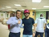 محمد صلاح يتناول السحور بالمقاولون العرب