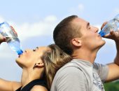 ماذا يحدث لجسمك عند شرب الماء المثلج