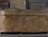 العثور على تابوت أثرى يزن 30 طنا أسفل عقار فى الإسكندرية