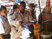  صور..  تحرير 30 محضر مخالفات تموينية فى حملة بمركز ساقلتة بسوهاج