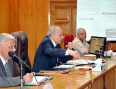 محافظ القليوبية: رفع الاستعدادات ووقف الإجازات فى عيد الفطر المبارك