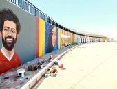 الإسكان ترسم جدارية بطول 112 مترا لدعم المنتخب المصرى بمدينة طيبة الجديدة