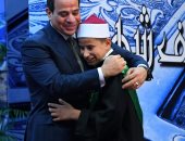 الطفل المعجزة عبد الله عمار يكشف تفاصيل لقائه الرئيس السيسي