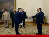 وزير الداخلية الجديد ينتمى لمدرسة الأمن الوطنى.. تاريخ حافل فى اصطياد كوادر الإرهاب.. صاحب مبادرة مداهمة معسكرات الإرهابيين بالصحراء.. تخرج من كلية الشرطة بالثمانينات وتدرج فى المناصب حتى تولى الحقيبة الوزارية