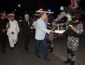 صور.. مدير أمن السويس يتفقد قوات تأمين احتفالات عيد الفطر