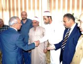 صور.. محافظ شمال سيناء يستقبل رموز العائلات المهنئين بالعيد