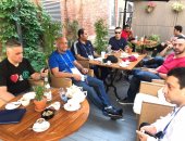 صور.. أعضاء اتحاد الكرة فى فندق المنتخب قبل مواجهة روسيا