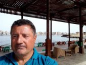 صور.. الحوثيون يحتجزون بحارا فرنسيا مع قاربه بميناء الحديدة