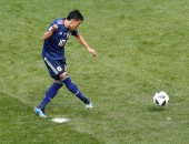 مدافع كولومبيا يمنح اليابان أول ركلة جزاء فى تاريخ كأس العالم.. فيديو