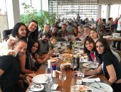 صور.. عمرو دياب ودينا الشربينى وإعلاميون ورجال أعمال يساندون المنتخب من روسيا