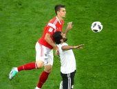 فيديو.. مروان محسن يهدر هدف مصر الأول فى مرمى روسيا