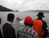 صور.. مسئول إندونيسى: 128 مفقودا على الأقل بعد غرق عبارة فى بحيرة توبا