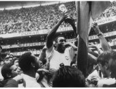 صفحة كأس العالم تنشر صورة من فوز منتخب البرازيل بالمونديال عام 1970