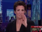 فيديو.. مذيعة أمريكية تنهال بالبكاء أمام الكاميرات حزنا على أحوال اللاجئين