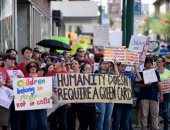 صور.. تواصل الاحتجاجات فى تكساس ضد قرار ترامب بفصل أطفال المهاجرين عن ذويهم