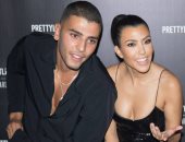 هل تزوجت كورتنى كاردشيان وصديقها يونس بن جيما فى روما؟