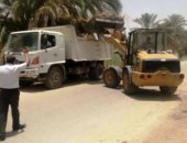 رفع 250 طن مخلفات صلبة بمركز البلينا فى سوهاج (صور)