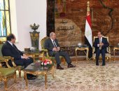  السيسى يعرب عن أمله فى تشكيل حكومة عراقية وطنية  مُمثلة لكافة العراقيين